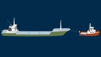A power-driven vessel towing, length of the tow over 200 m - lights